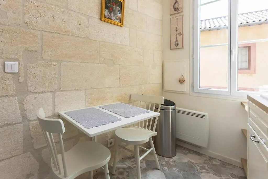 Apartmán Typical 18Th Century Flat, Historical Center Avignon 0*,  Francie